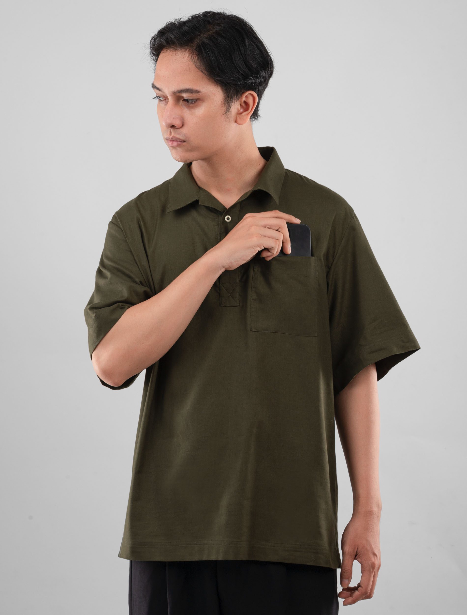 Kemeja Olive Cuban Boxy - Kasual